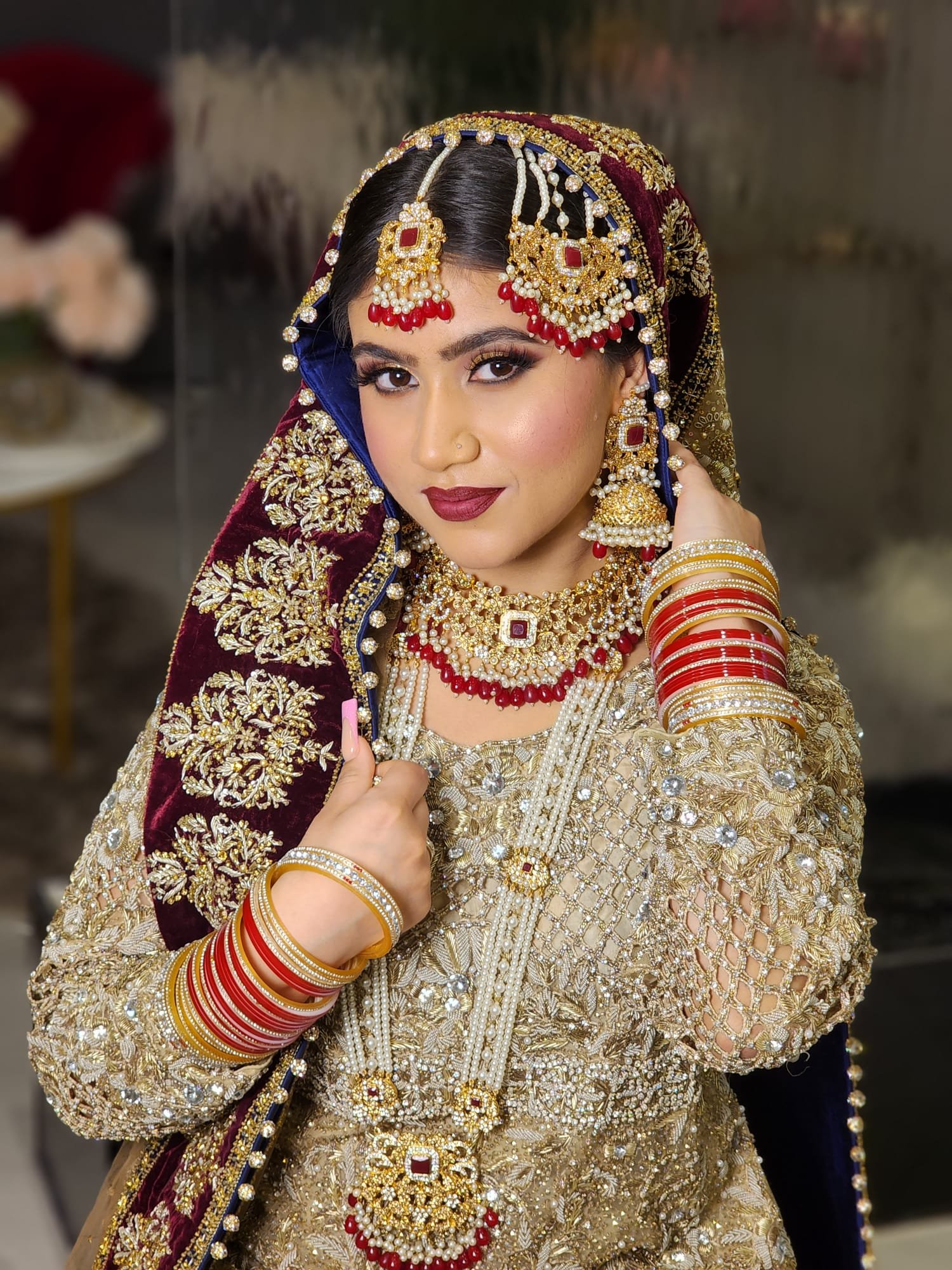 Enhance Your Beauty with a Talented Pakistani Bridal Makeup Artist 